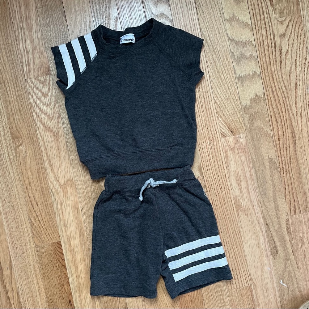 Sweatsuit kids 18 months shorts short sleeve